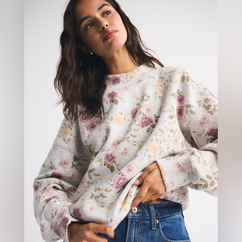 Abercrombie Floral Mock Neck Sweatshirt